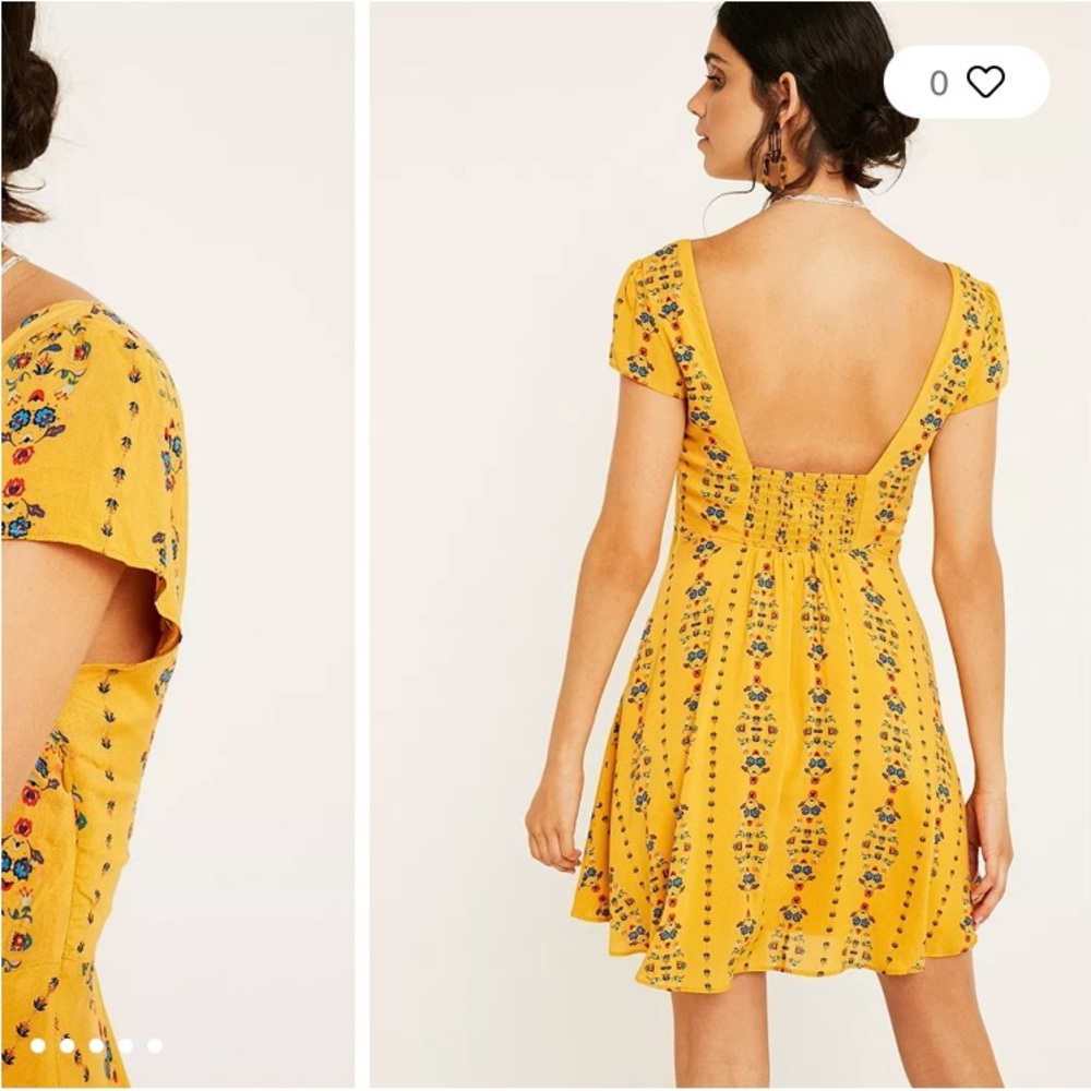 URBAN OUTFITTERS short floral print yellow dress. Size small.